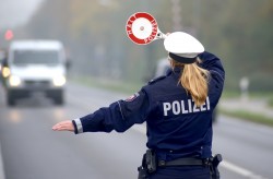 Gerhard Seybert - Fotolia.com (Polizeikontrolle)